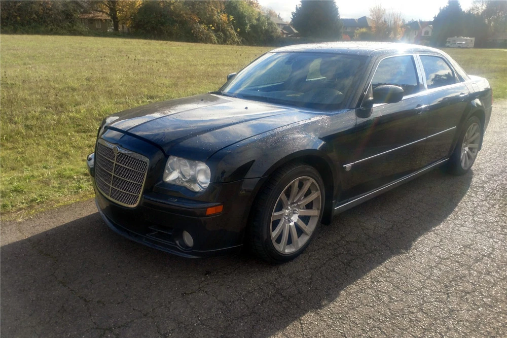 2005 Chrysler 300 (2005-2023) - Image 2 of 6