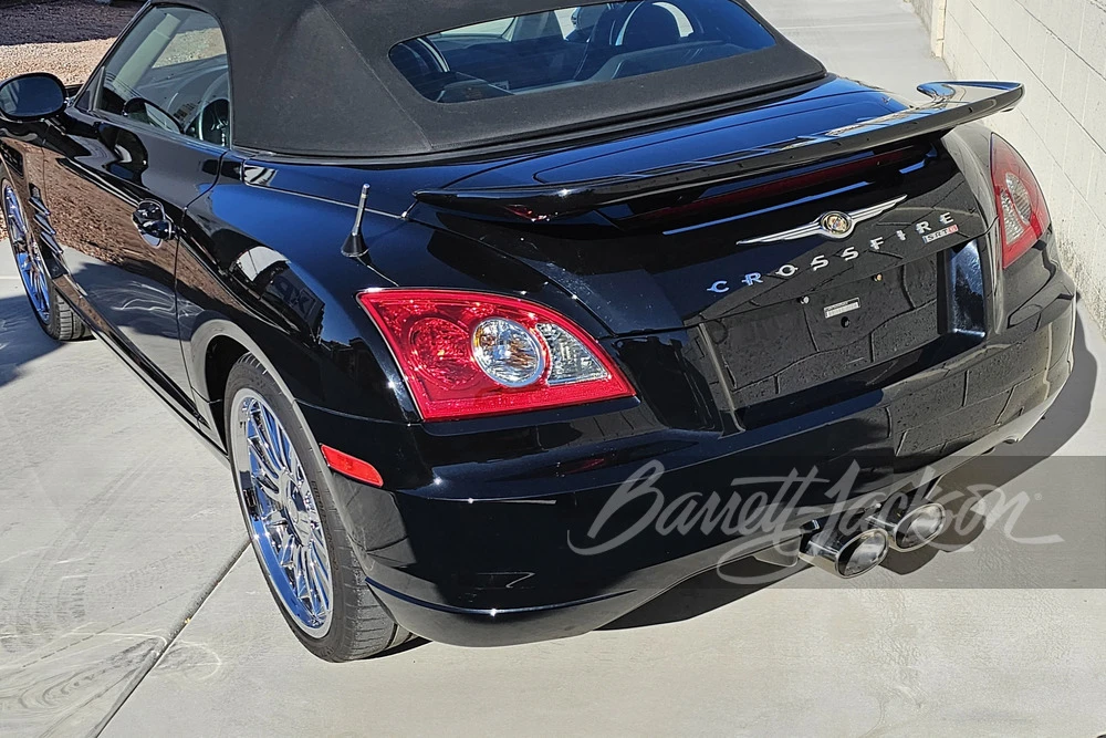 2005 Chrysler Crossfire - Image 8 of 16