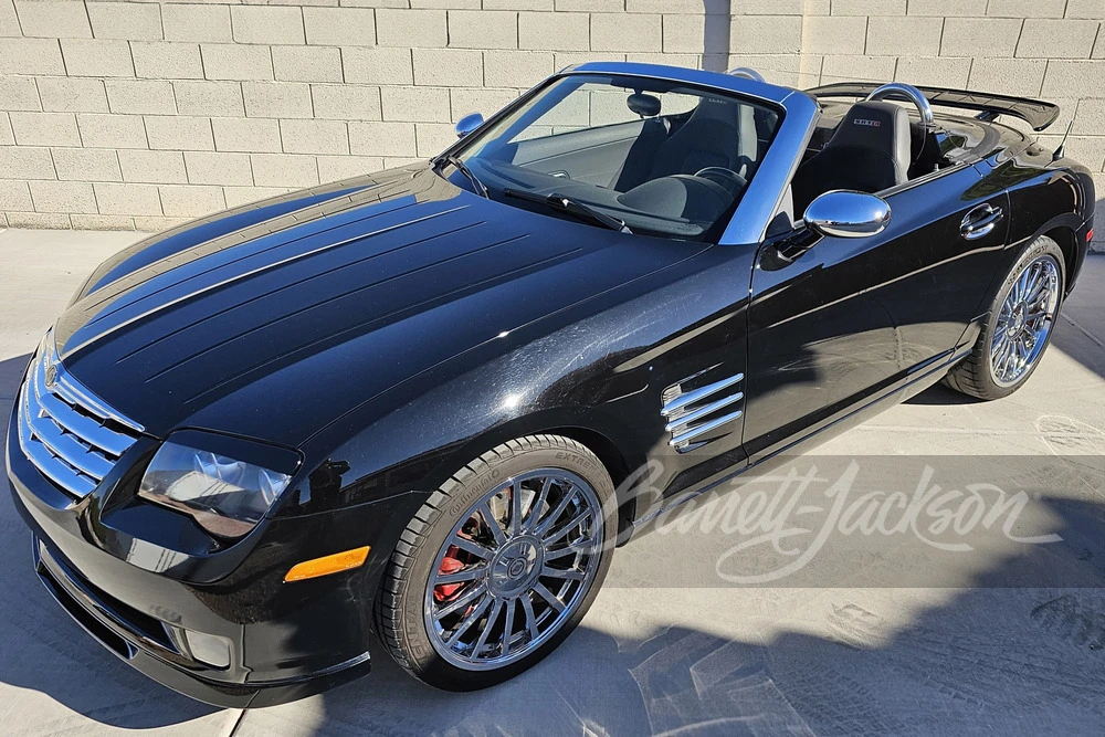 2005 Chrysler Crossfire - Image 11 of 16