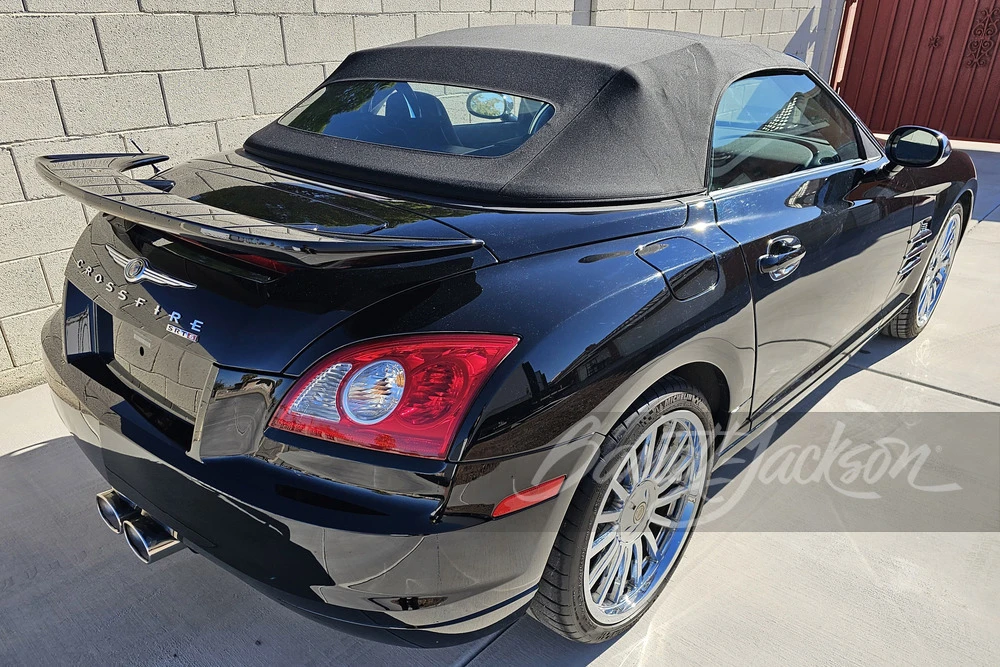 2005 Chrysler Crossfire - Image 15 of 16