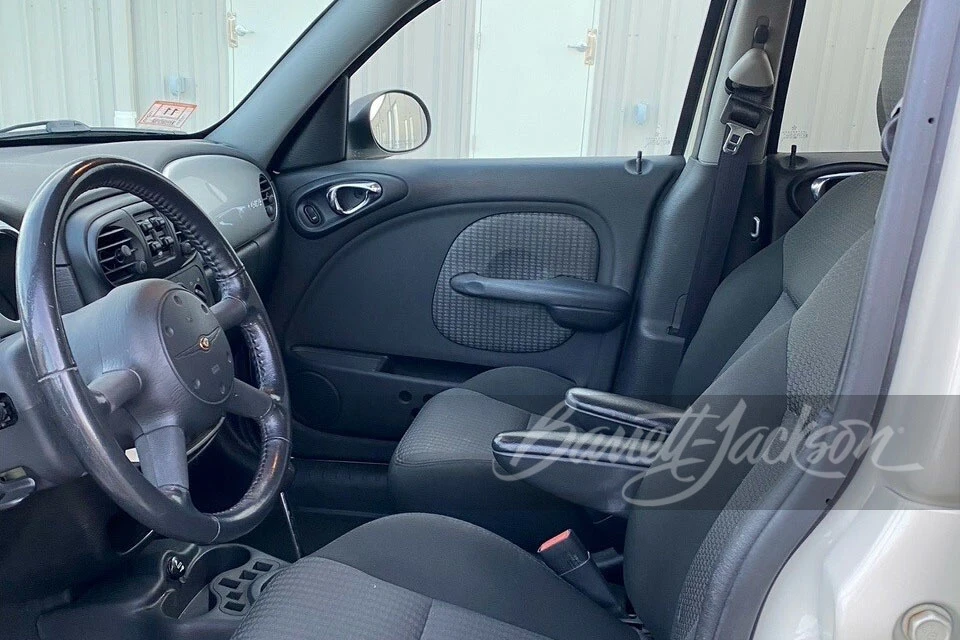 2005 Chrysler PT Cruiser - Image 3 of 12