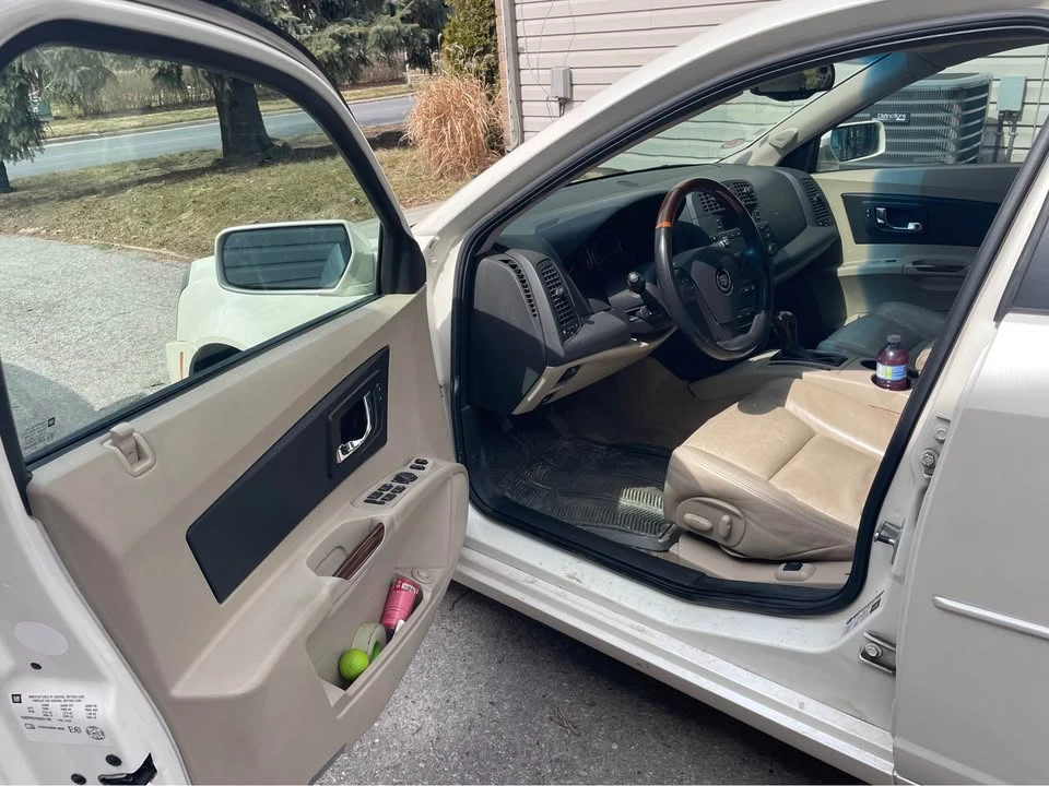2005 Cadillac CTS 1st Gen - Image 10 of 13