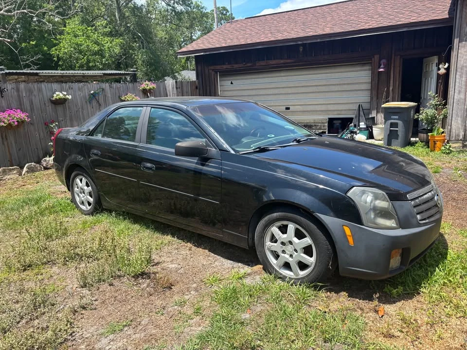 2005 Cadillac CTS 1st Gen - Image 2 of 3