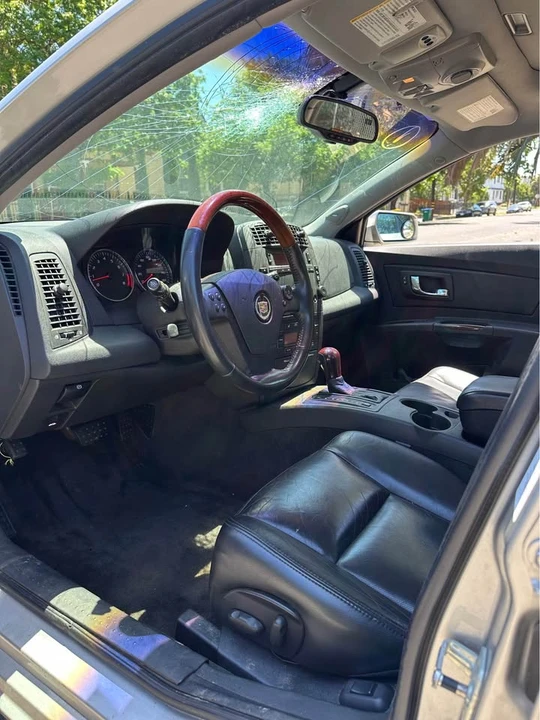 2005 Cadillac CTS 1st Gen - Image 10 of 12