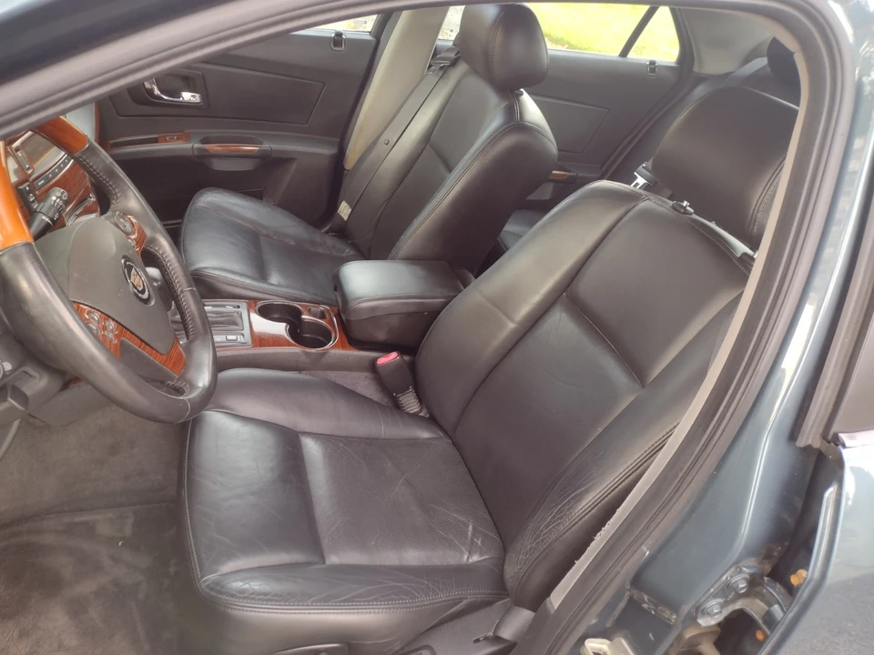 2005 Cadillac CTS 1st Gen - Image 10 of 21