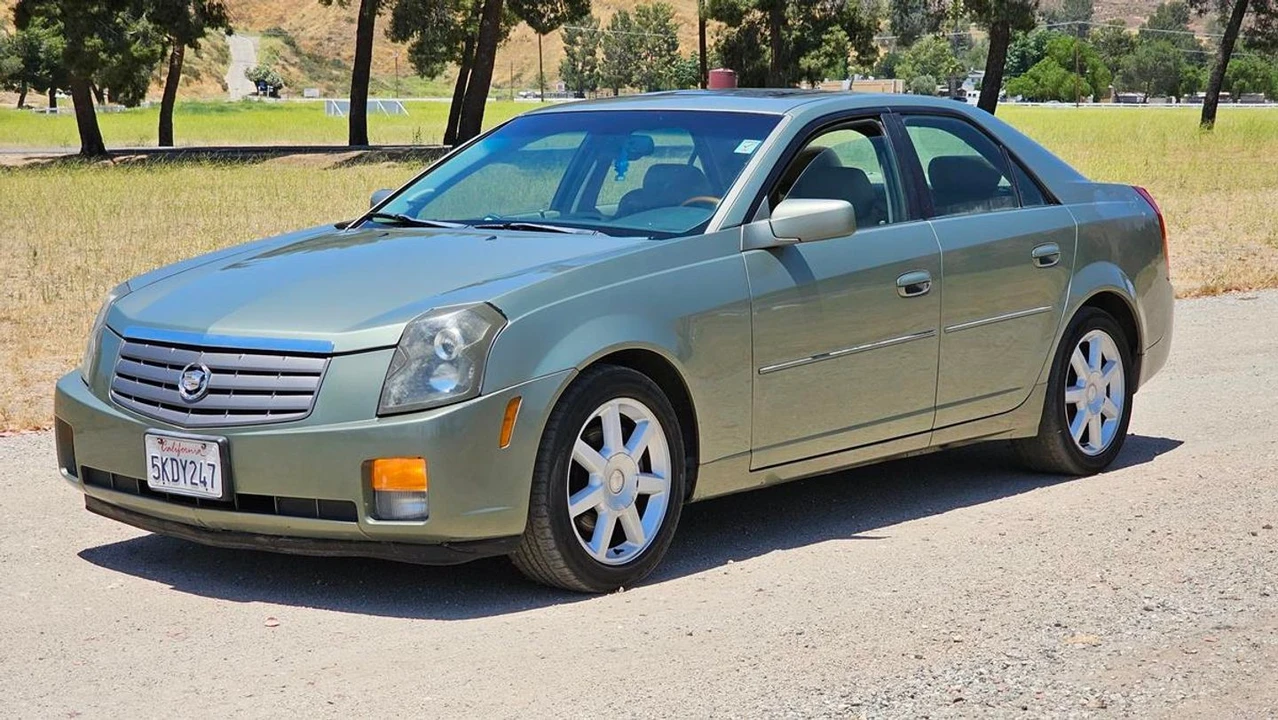 2005 Cadillac CTS 1st Gen - Image 2 of 26