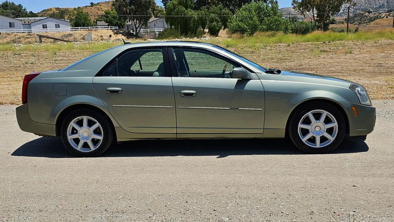 2005 Cadillac CTS 1st Gen - Image 13 of 26