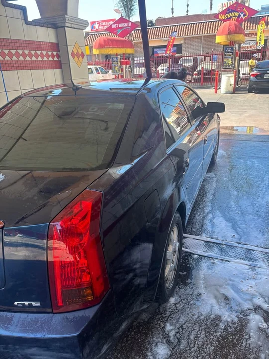 2005 Cadillac CTS 1st Gen - Image 5 of 11