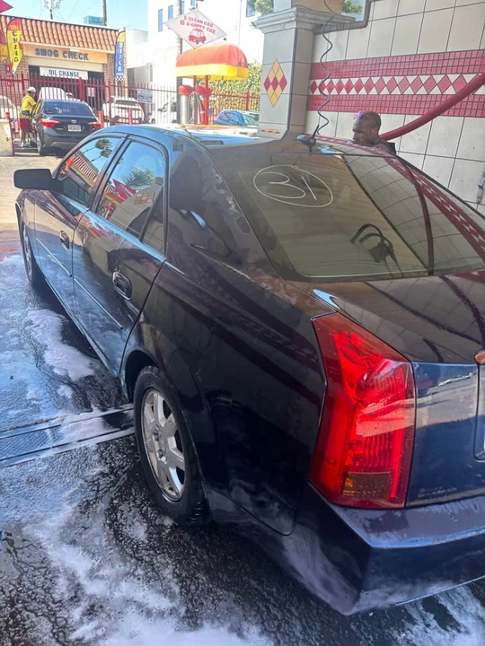 2005 Cadillac CTS 1st Gen - Image 9 of 11