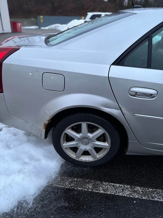 2005 Cadillac CTS 1st Gen - Image 2 of 8