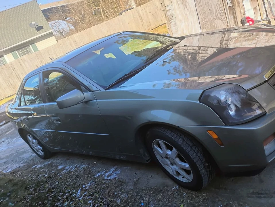 2005 Cadillac CTS 1st Gen - Image 2 of 7
