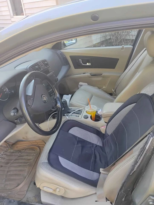 2005 Cadillac CTS 1st Gen - Image 5 of 7