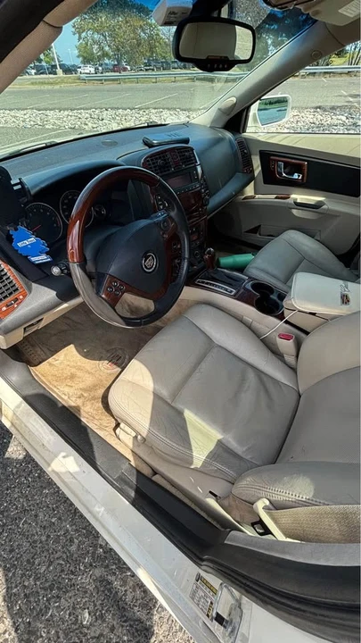 2005 Cadillac CTS 1st Gen - Image 5 of 10