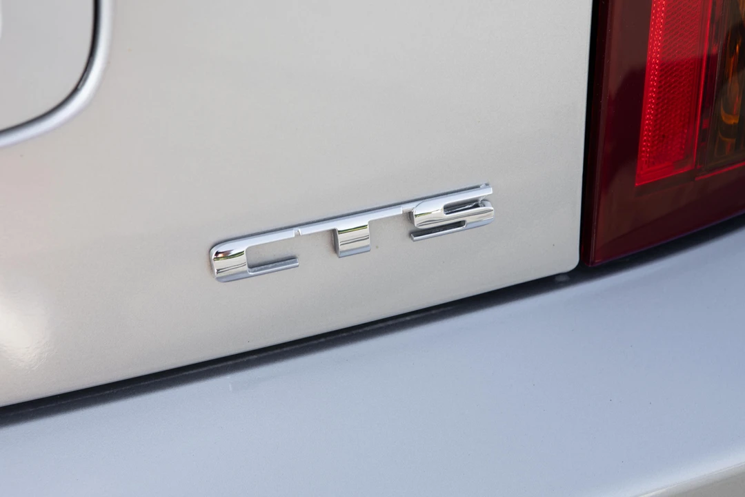 2005 Cadillac CTS-V 1st Gen - Image 17 of 31