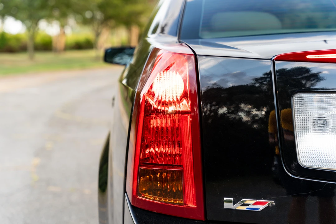2005 Cadillac CTS-V 1st Gen - Image 17 of 31