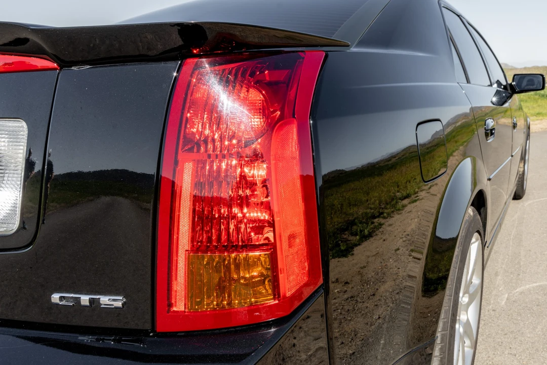 2005 Cadillac CTS-V 1st Gen - Image 16 of 31