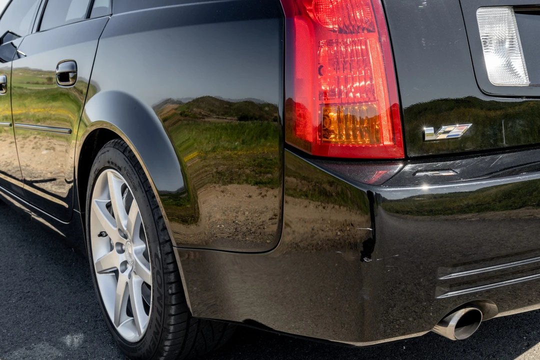 2005 Cadillac CTS-V 1st Gen - Image 19 of 31
