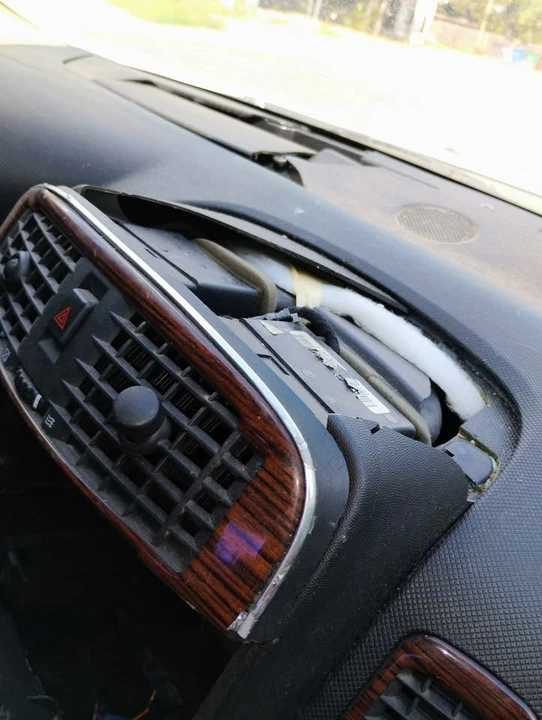 2005 Cadillac CTS-V 1st Gen - Image 3 of 4