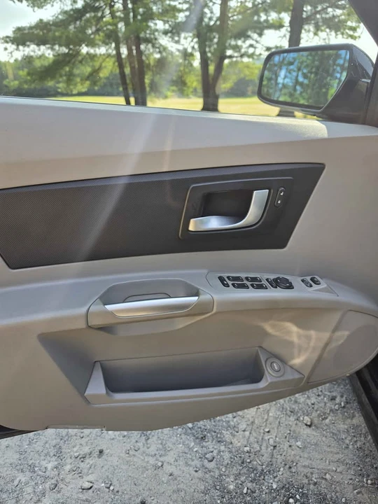 2005 Cadillac CTS-V 1st Gen - Image 9 of 17