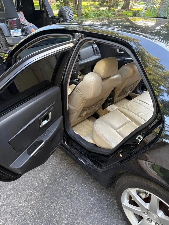 2005 Cadillac CTS-V 1st Gen - Image 11 of 18