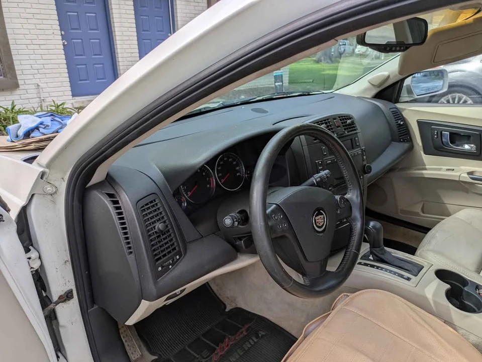 2005 Cadillac CTS 1st Gen - Image 8 of 9