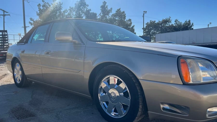2005 Cadillac DTS - Image 4 of 6