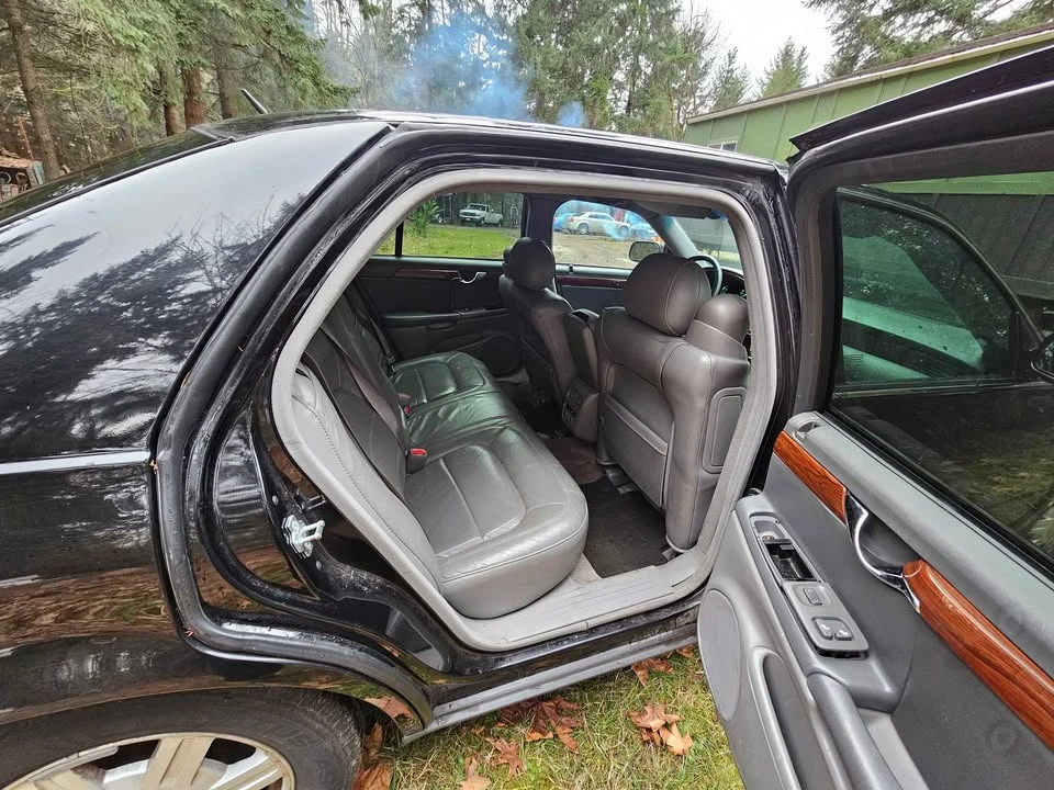 2005 Cadillac DeVille 8th Gen - Image 5 of 10