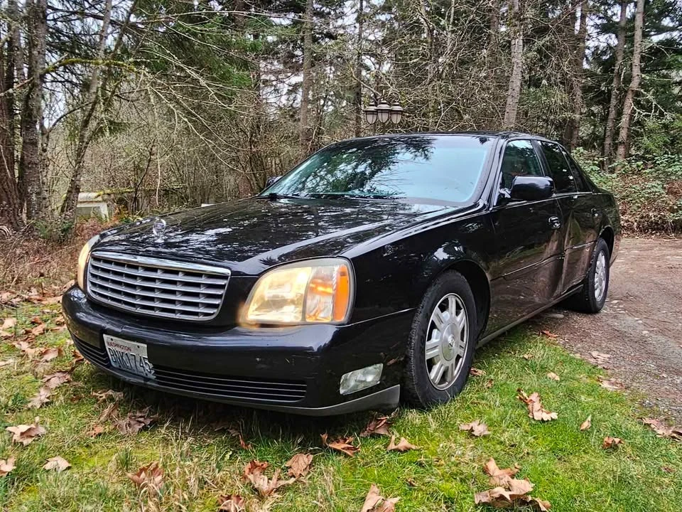 2005 Cadillac DeVille 8th Gen - Image 2 of 10