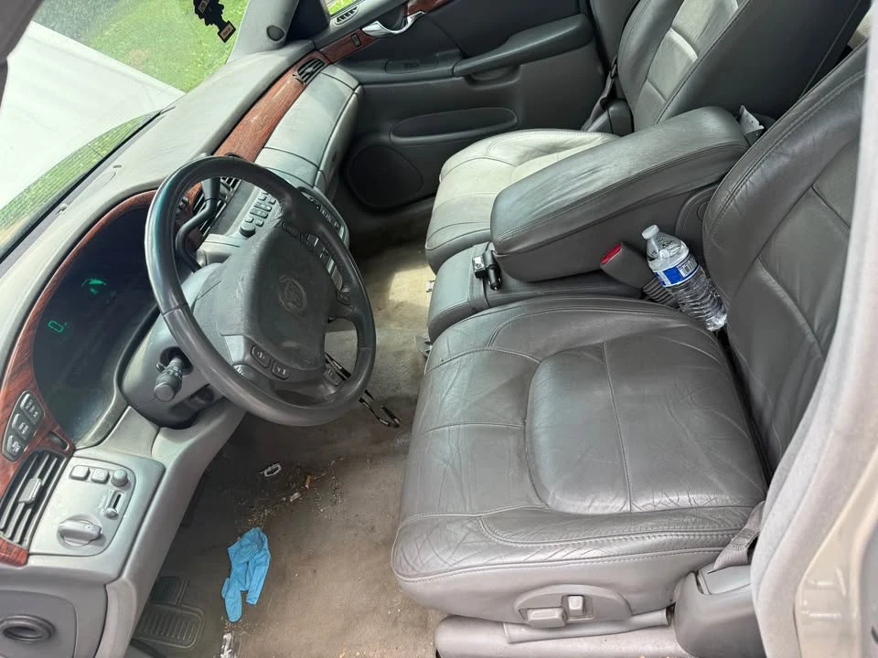 2005 Cadillac DeVille 8th Gen - Image 5 of 7