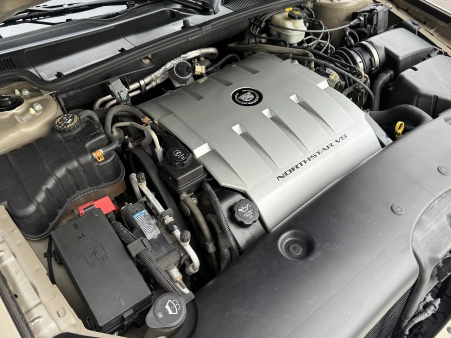2005 Cadillac DeVille 8th Gen - Image 10 of 11