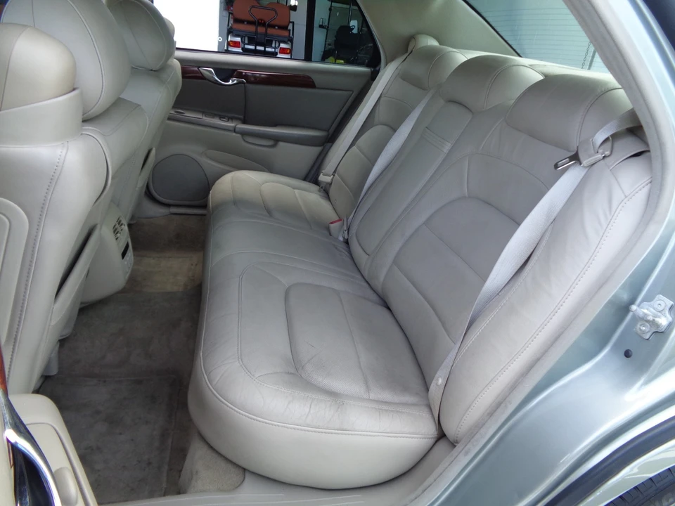 2005 Cadillac DeVille 8th Gen - Image 12 of 20