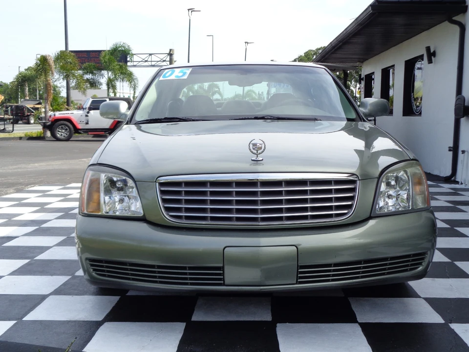 2005 Cadillac DeVille 8th Gen - Image 2 of 20