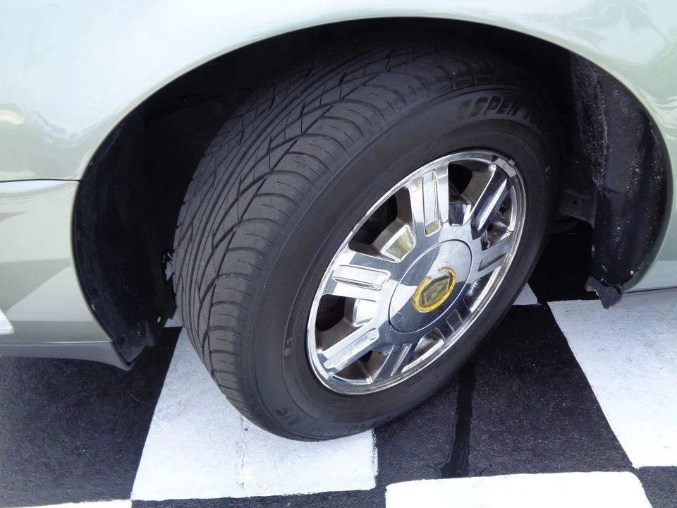 2005 Cadillac DeVille 8th Gen - Image 9 of 20