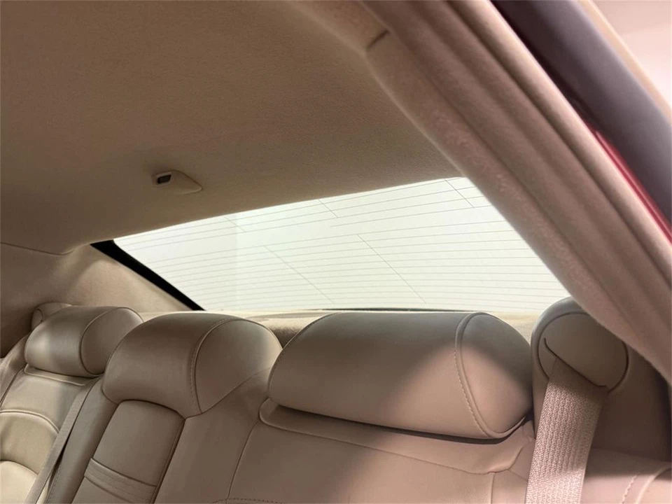 2005 Cadillac DeVille 8th Gen - Image 9 of 31