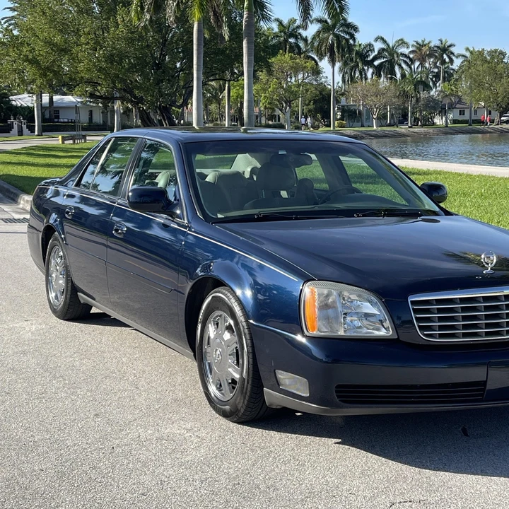 2005 Cadillac DeVille 8th Gen - Image 3 of 12