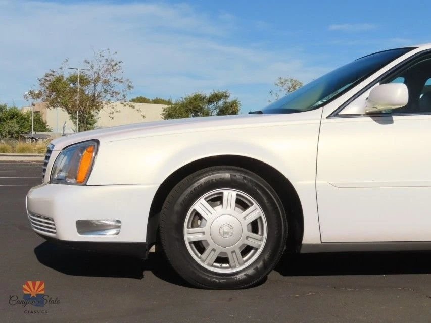 2005 Cadillac DeVille 8th Gen - Image 17 of 21
