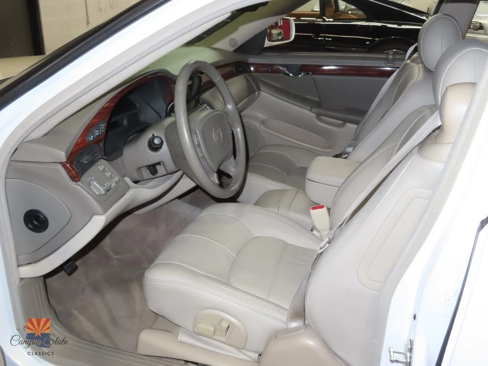 2005 Cadillac DeVille 8th Gen - Image 3 of 21