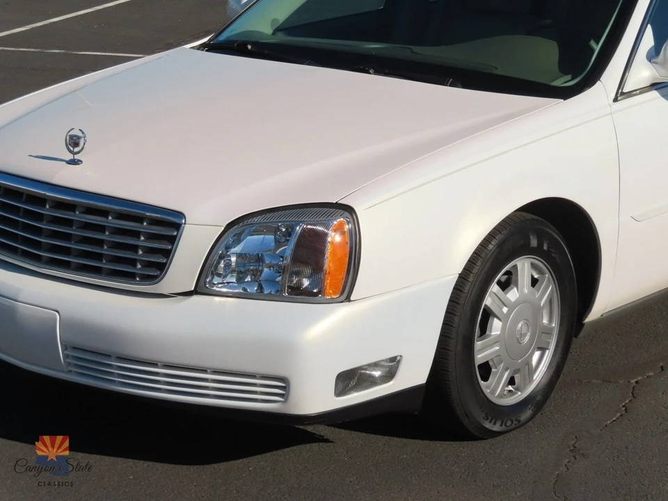 2005 Cadillac DeVille 8th Gen - Image 13 of 21