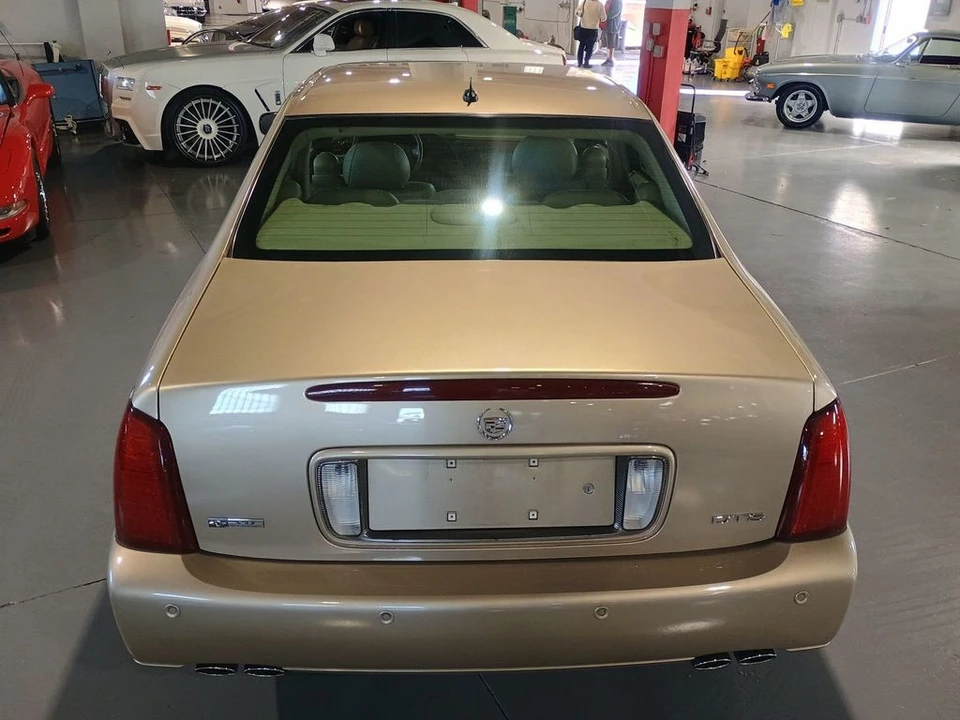 2005 Cadillac DeVille 8th Gen - Image 5 of 12
