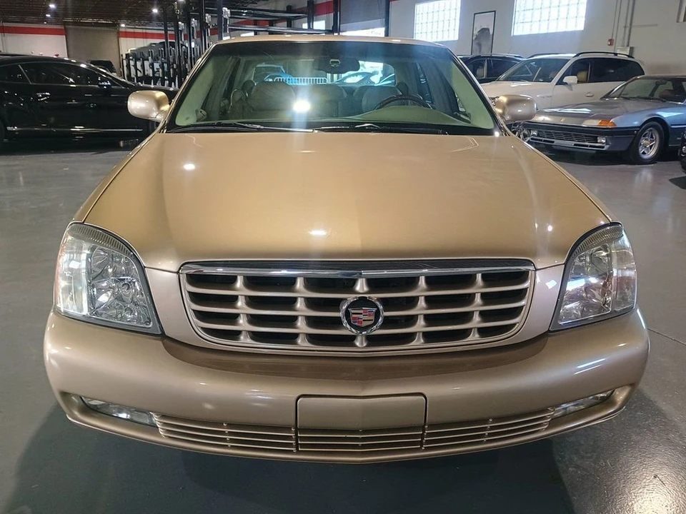 2005 Cadillac DeVille 8th Gen - Image 9 of 12