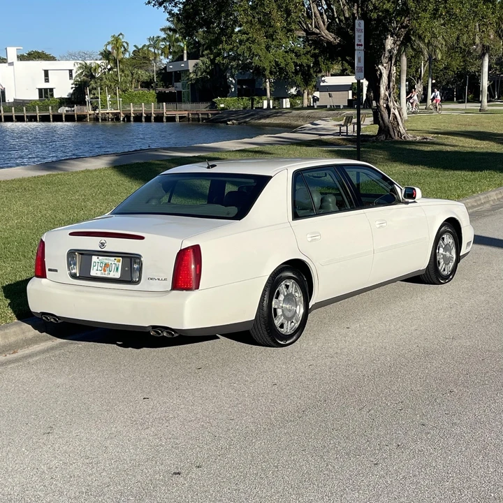 2005 Cadillac DeVille 8th Gen - Image 12 of 12