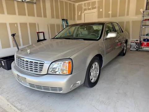 2005 Cadillac DeVille DHS Sedan 4D