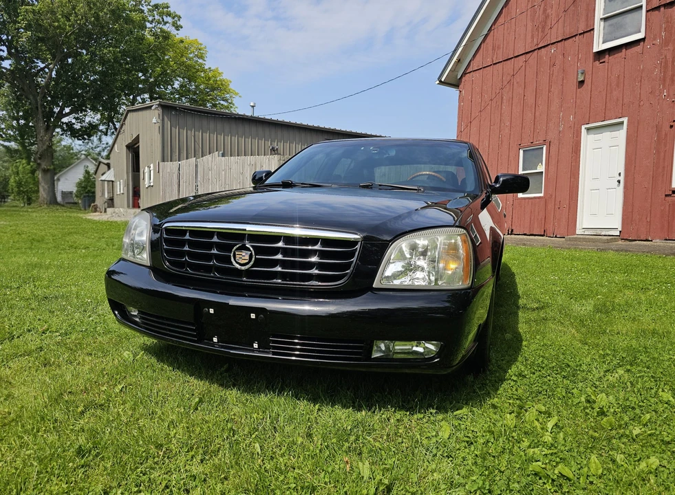 2005 Cadillac DeVille 8th Gen - Image 10 of 31