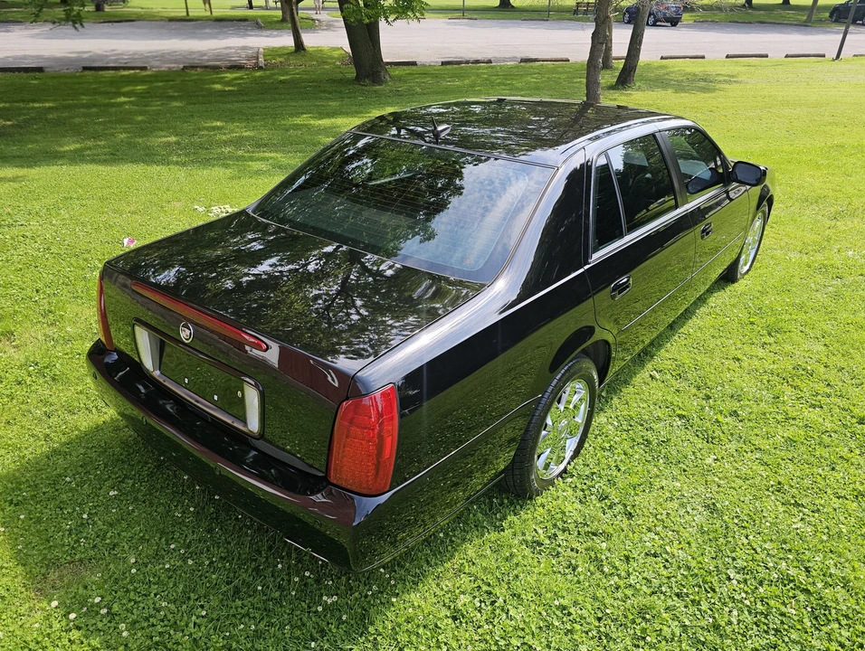 2005 Cadillac DeVille 8th Gen - Image 19 of 31