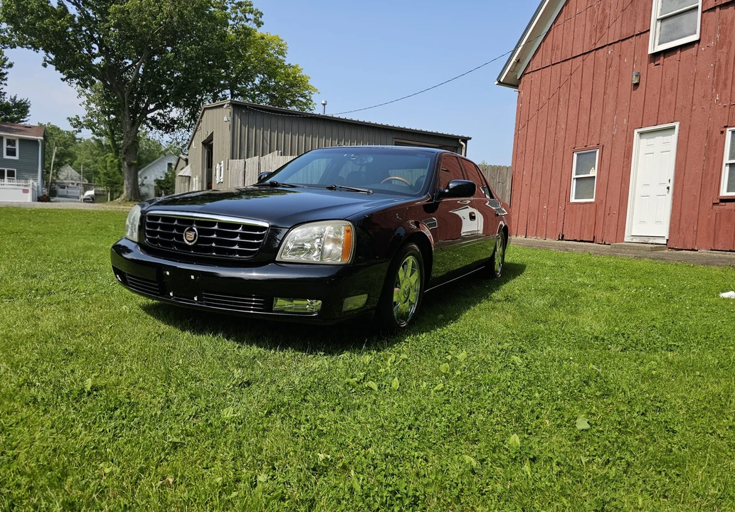 2005 Cadillac DeVille 8th Gen - Image 13 of 31