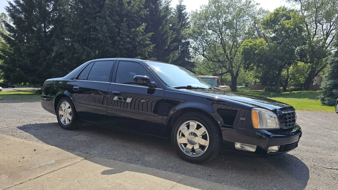 2005 Cadillac DeVille 8th Gen - Image 7 of 31