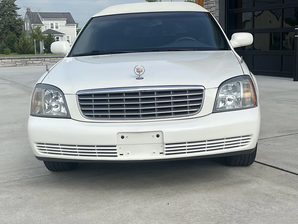 2005 Cadillac DeVille 8th Gen - Image 10 of 31