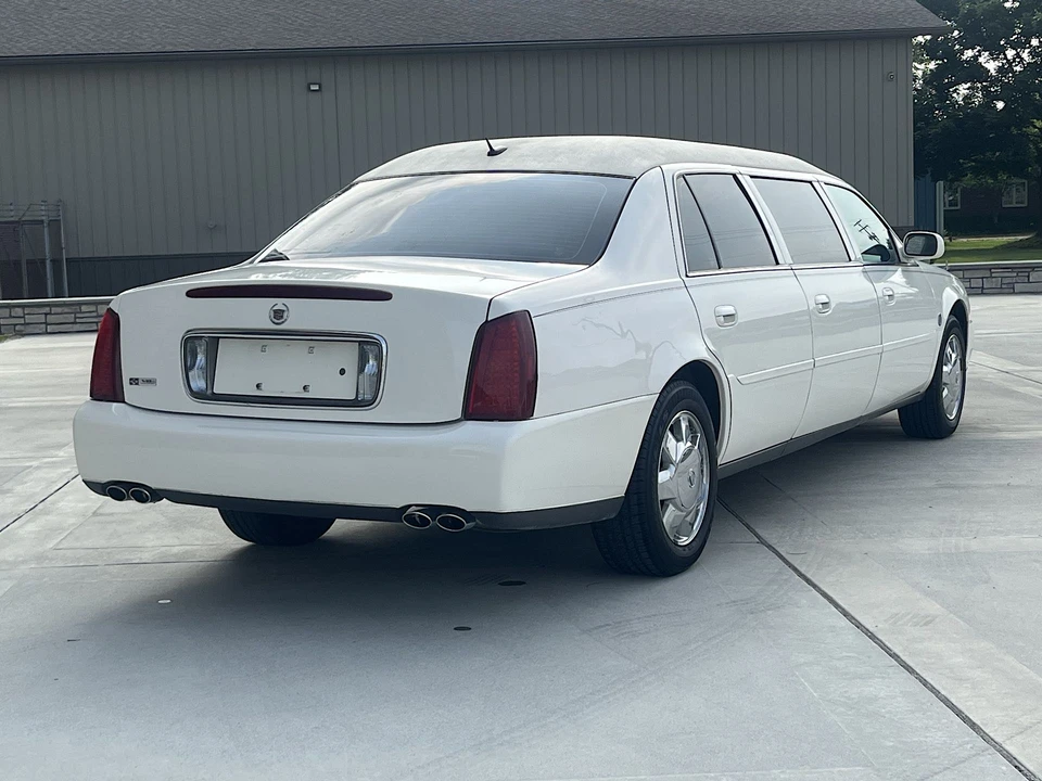 2005 Cadillac DeVille 8th Gen - Image 5 of 31