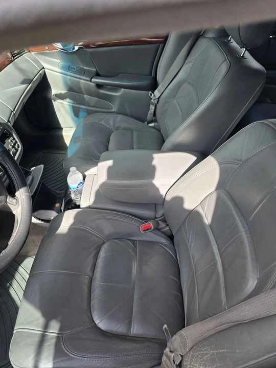 2005 Cadillac DeVille 8th Gen - Image 11 of 13