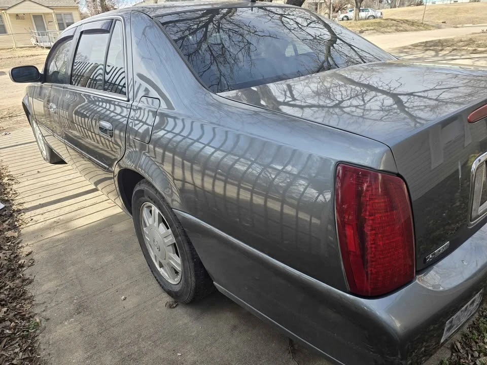 2005 Cadillac DeVille 8th Gen - Image 4 of 13
